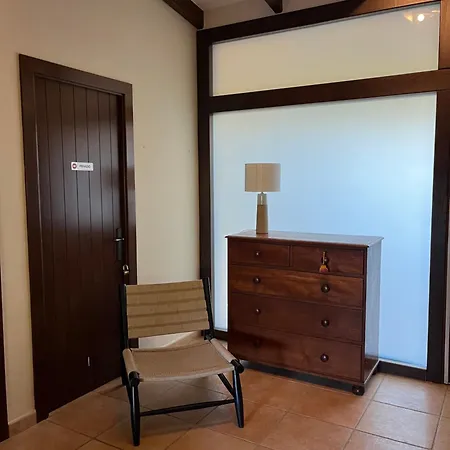 Magala - Spacious Close To Beach Villa