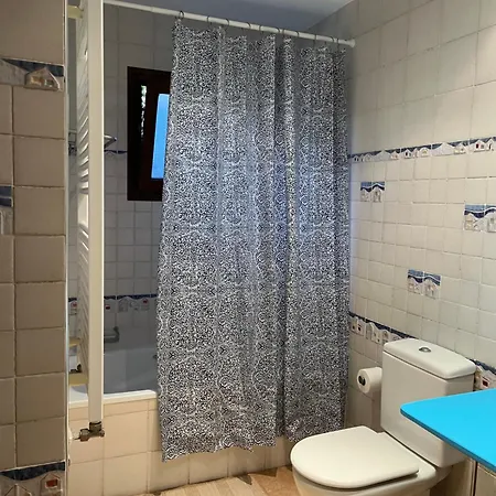 Magala - Spacious Close To Beach Villa Sitio de Calahonda